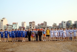 Giao hữu bóng đá Cao đẳng GTVT- Cơ quan Bộ GTVT