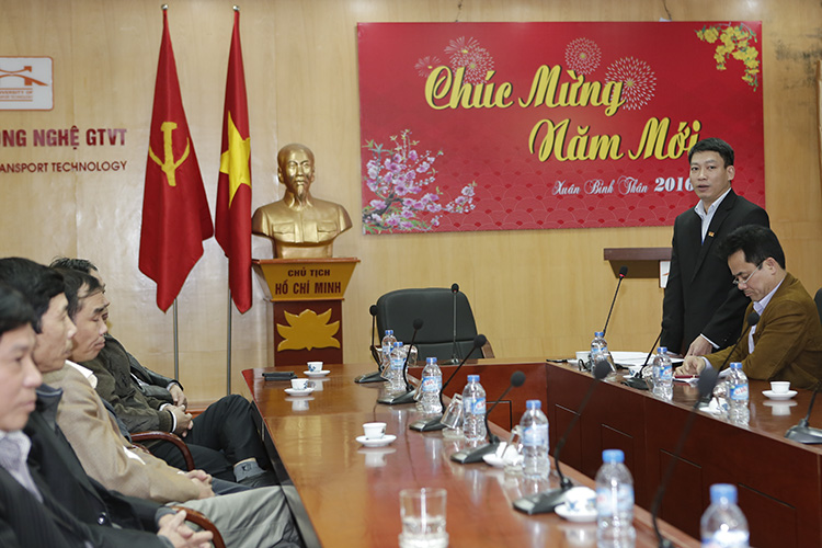 Gặp mặt các cán bộ, giảng viên được Nhà nước cho nghỉ chế độ năm 2015 nhân dịp cuối năm Ất Mùi