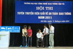 Hội thi tuyên truyền viên giỏi về ATGT và Lái xe thân thiện môi trường