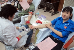 Ngày hội tình nguyện hiến máu nhân đạo lần thứ III năm 2011