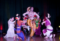 Chương trình nghệ thuật múa cổ điển Ấn Độ của đoàn nghệ thuật SangeetNatak Academy