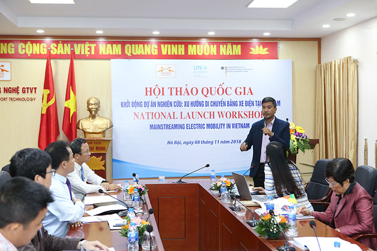 Hội thảo Quốc gia Khởi động dự án nghiên cứu Xu hướng di chuyển bằng xe điện tại Việt Nam