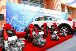 Công ty GM Motors Vietnam trao tặng thiết bị đào tạo thực hành cho Trường Đại học Công nghệ GTVT