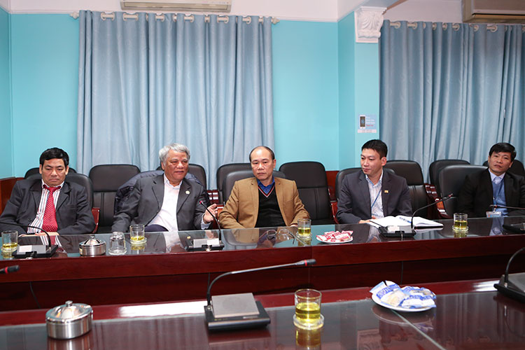 Gặp mặt các Giáo sư, Phó giáo sư, chuyên gia tham gia công tác tại Trường Đại học Công nghệ GTVT