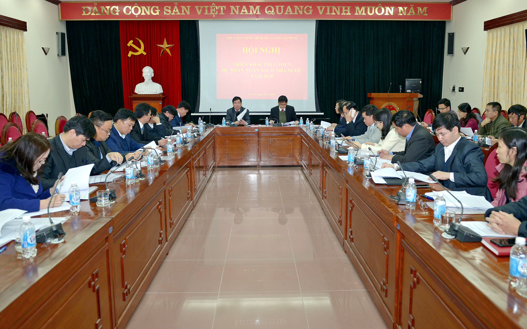 Quyết định Công bố công khai dự toán ngân sách nhà nước năm 2018