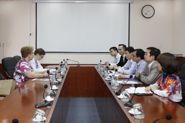 Tiếp và làm việc với Trường Đại học nghiên cứu tổng hợp kỹ thuật quốc gia Irkutsk - Liên Bang Nga