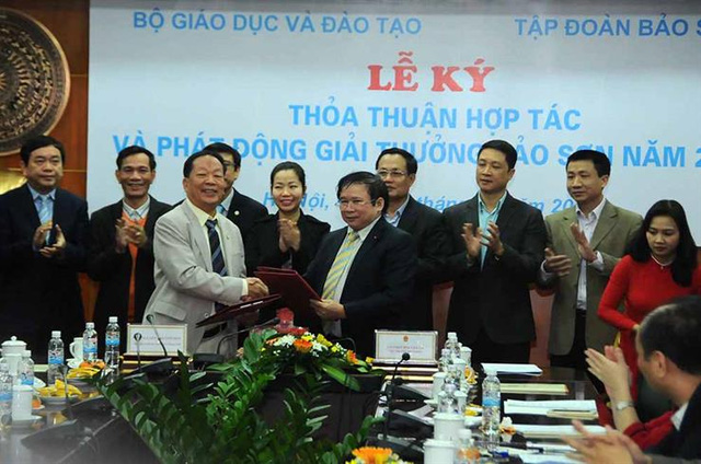 Thông báo xét tặng giải thưởng Bảo Sơn năm 2016