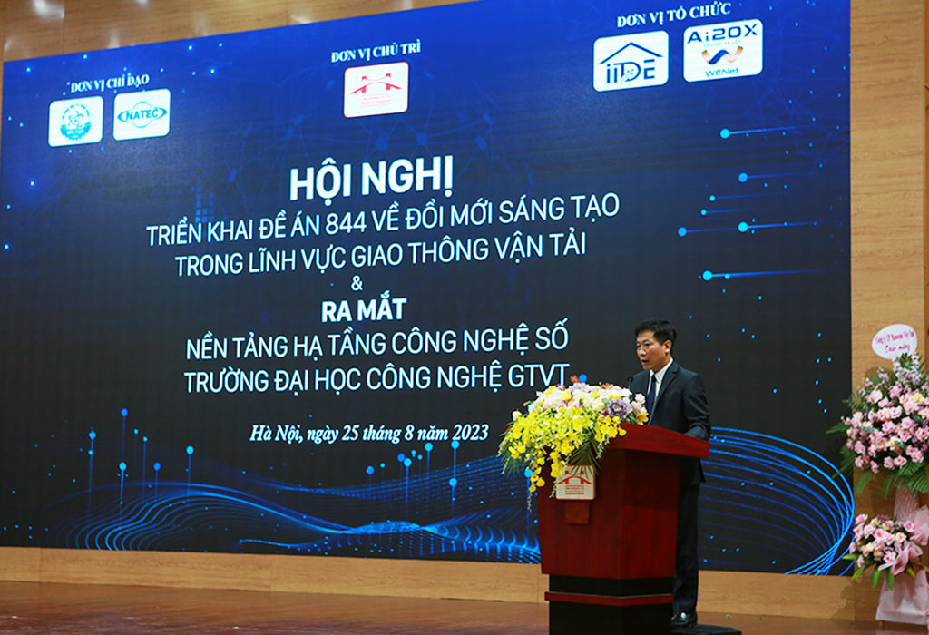 Hội nghị đổi mới sáng tạo trong lĩnh vực GTVT và ra mắt nền tảng hạ tầng công nghệ số Trường Đại học Công nghệ GTVT