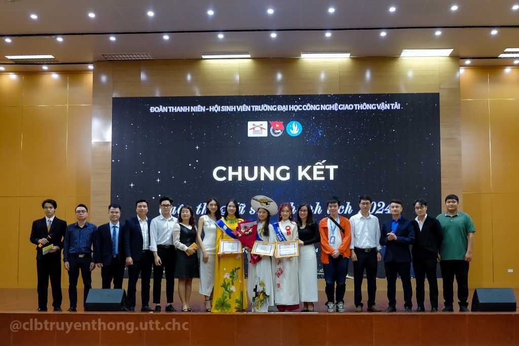 Chung kết cuộc thi Nữ sinh thanh lịch UTT