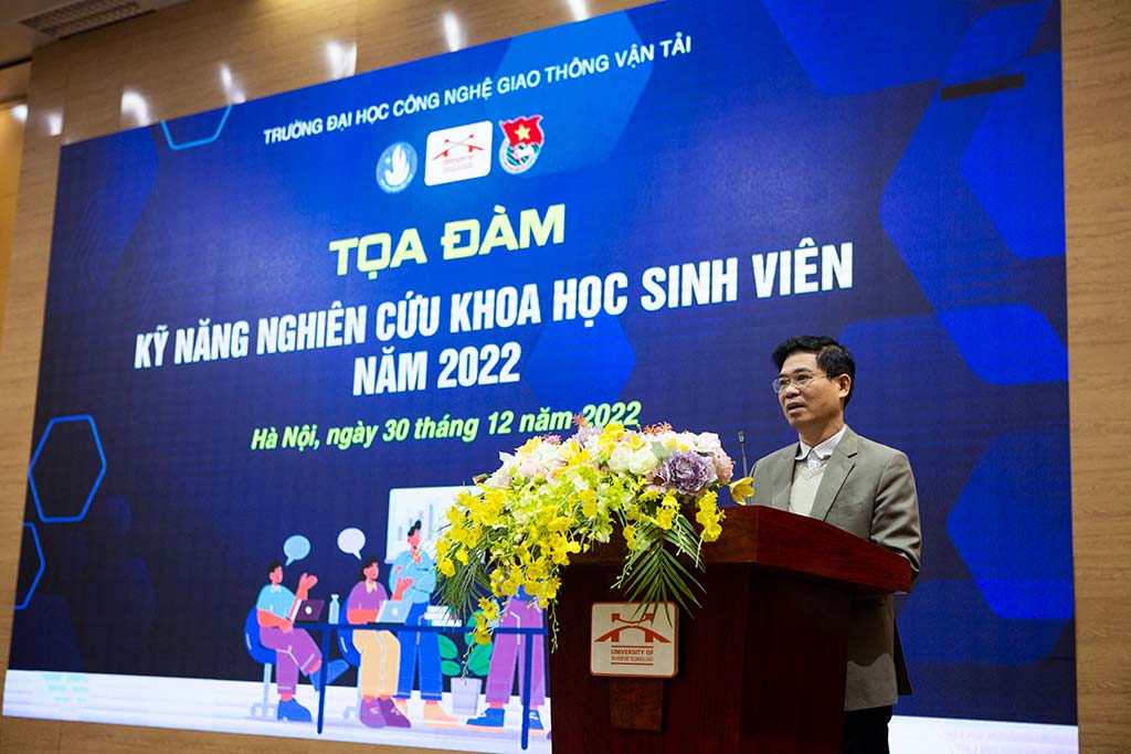 Chương trình tọa đàm kỹ năng nghiên cứu khoa học sinh viên năm 2022