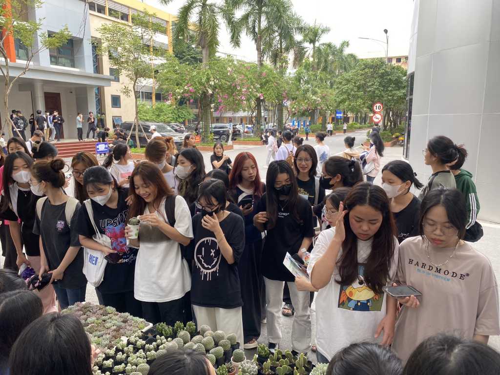 Các hoạt động sôi nổi hưởng ứng “Tuần lễ Sinh viên 5 tốt” năm 2023