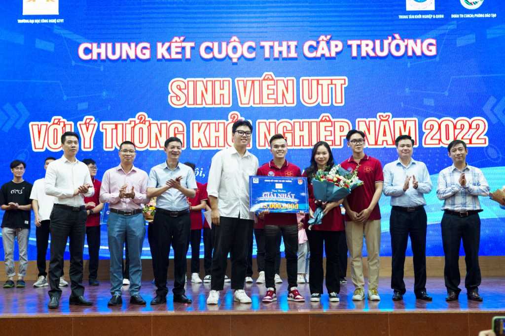 Chung kết cuộc thi “Sinh viên UTT với ý tưởng khởi nghiệp” năm 2022