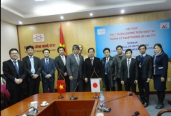 Hội thảo phát triển chương trình đào tạo ngành kỹ thuật đường bộ cao tốc