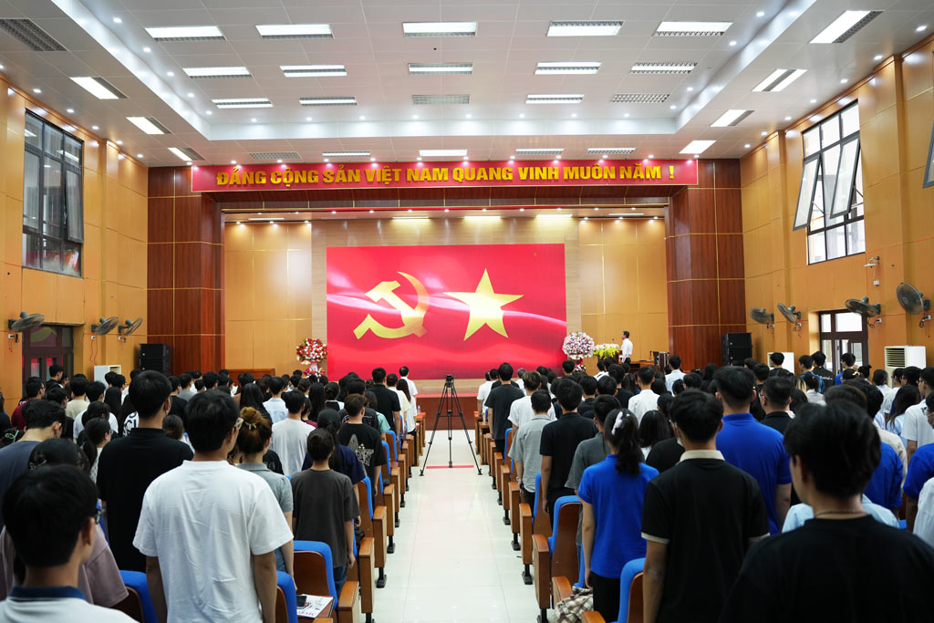 Khai giảng lớp Bồi dưỡng lý luận chính trị dành cho đối tượng kết nạp Đảng K155A