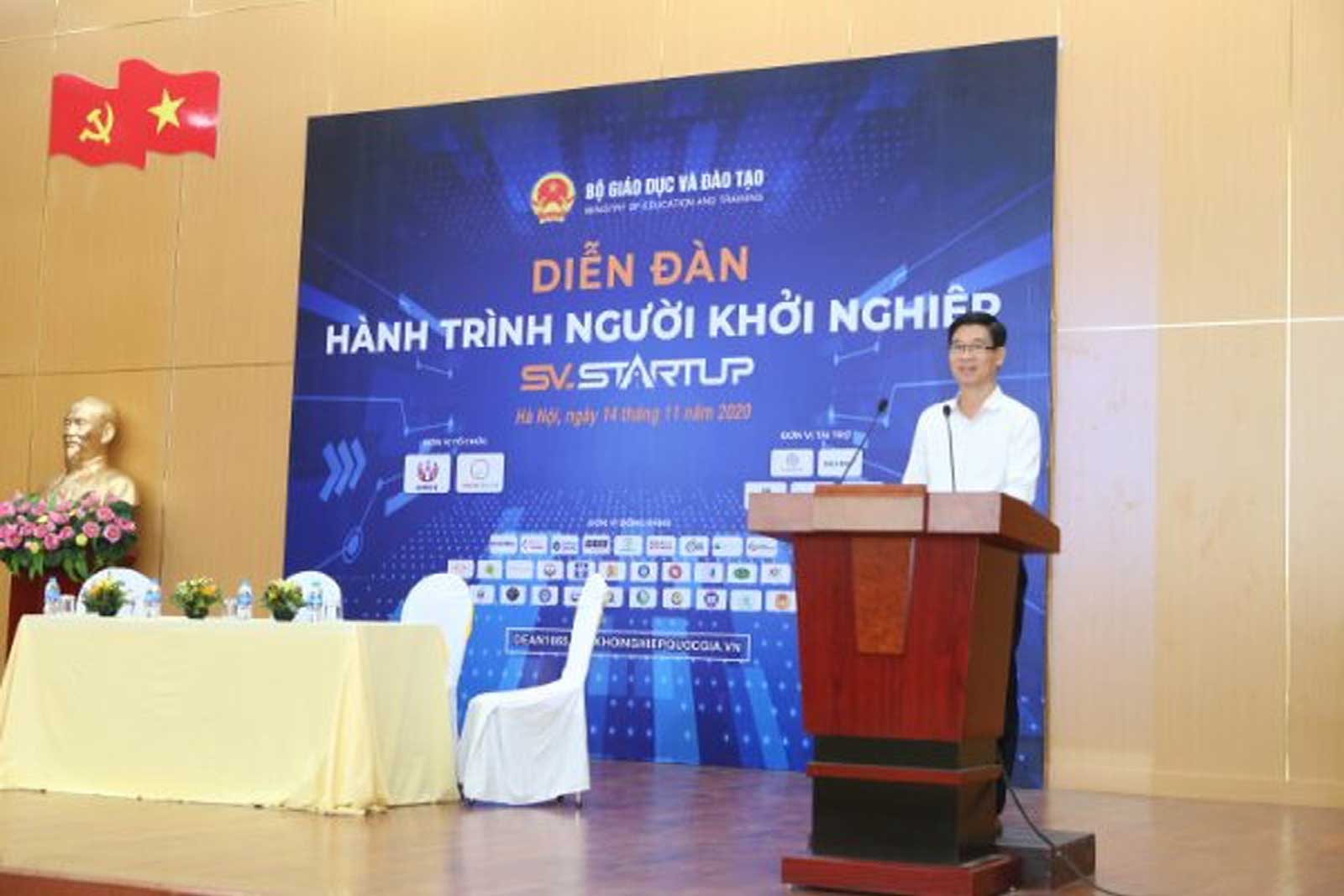 Diễn đàn “Hành trình người khởi nghiệp” năm 2020 thu hút nhiều sinh viên tham gia